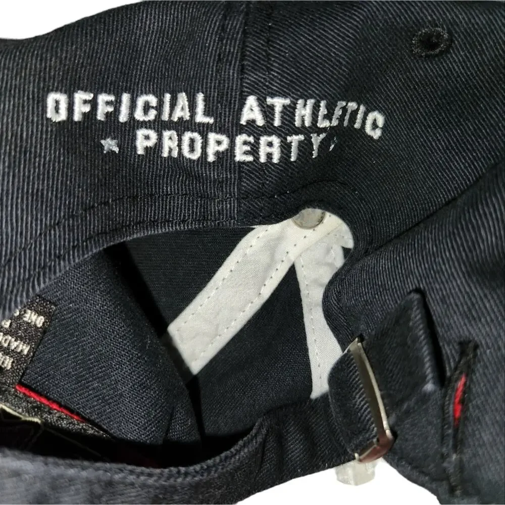 Old Time‎ Hockey Detroit Red Wings Adjustable Strapback Slouch Dad Cap OSFA